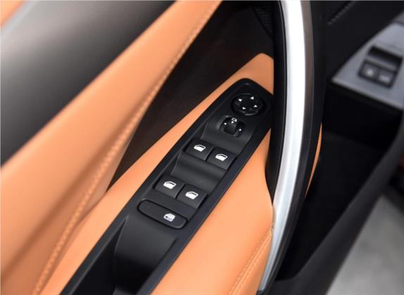 DS 6 2016款 1.6T 尊享版THP160 车厢座椅   门窗控制