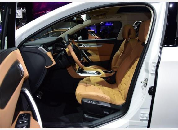 DS 6 2017款 1.8T 智尊版THP200 车厢座椅   前排空间
