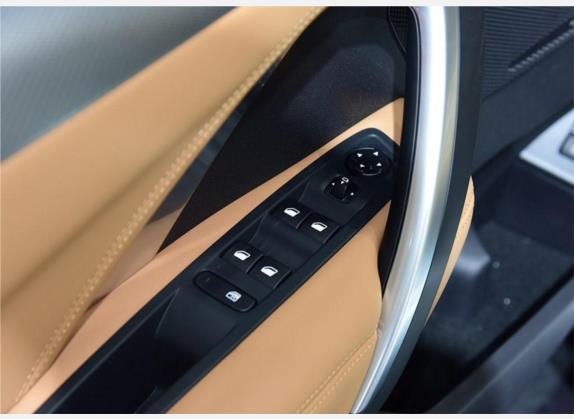 DS 6 2017款 1.8T 智尊版THP200 车厢座椅   门窗控制
