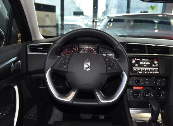 DS 6 2017款 1.6T 豪华版THP160 中控类   驾驶位