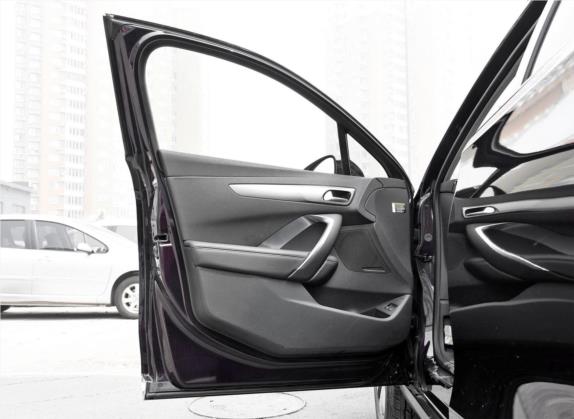 DS 6 2018款 30THP 尊贵型 车厢座椅   前门板