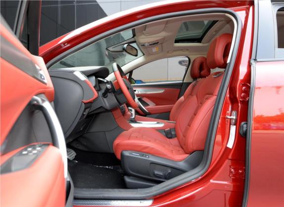 DS 4S 2016款 1.8T 自动尊享版THP200 车厢座椅   前排空间