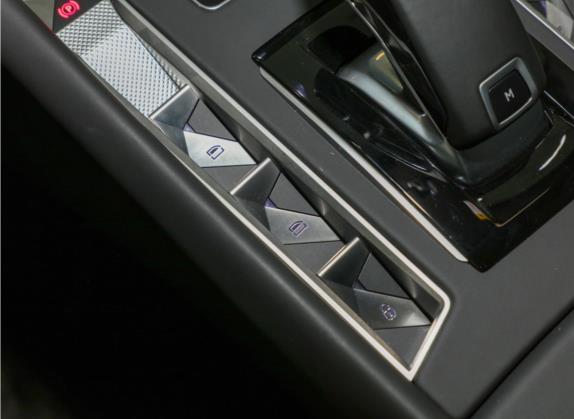 DS 9 2021款 45THP 里沃利版 车厢座椅   门窗控制