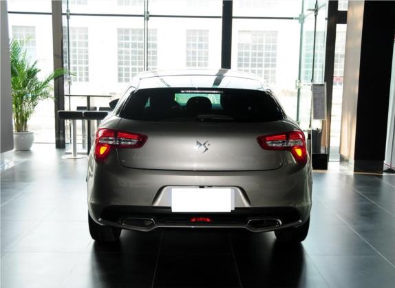 DS 5(进口) 2012款 1.6T 豪华版 外观   正后