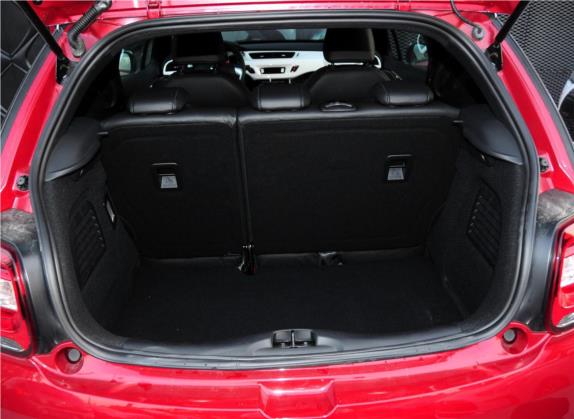 DS 3经典 2012款 1.6L 风尚版 车厢座椅   后备厢