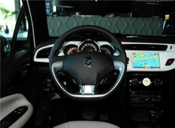 DS 3经典 2013款 1.6L 风尚敞篷版 中控类   驾驶位