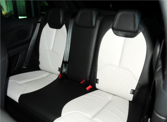 DS 3经典 2013款 1.6L 风尚敞篷版 车厢座椅   后排空间