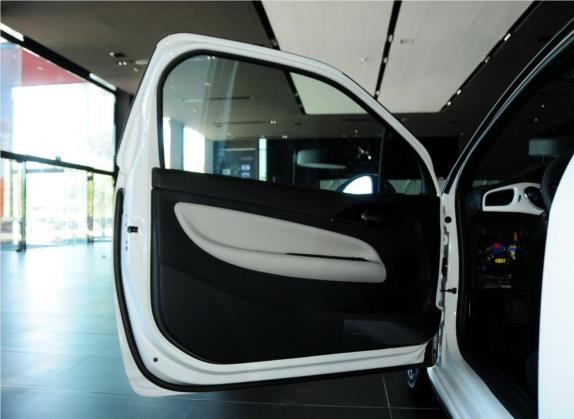 DS 3经典 2013款 1.6L 风尚敞篷版 车厢座椅   前门板