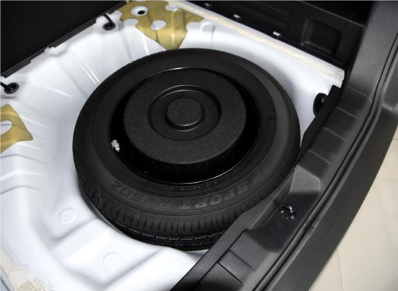 东风风度MX6 2015款 2.0L CVT四驱卓越版 其他细节类   备胎