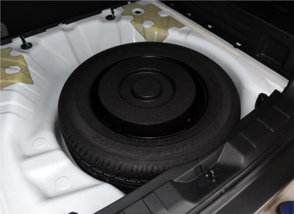东风风度MX6 2015款 2.0L CVT两驱梦想版 其他细节类   备胎