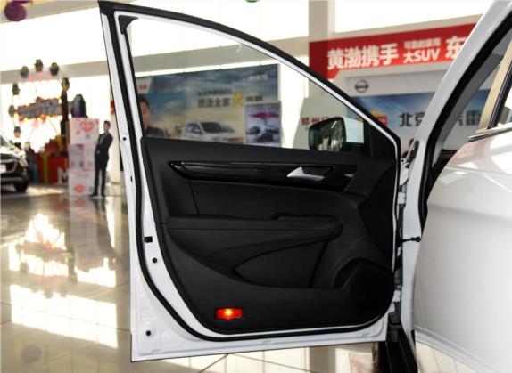东风风度MX5 2016款 1.4T 手动时尚版 车厢座椅   前门板