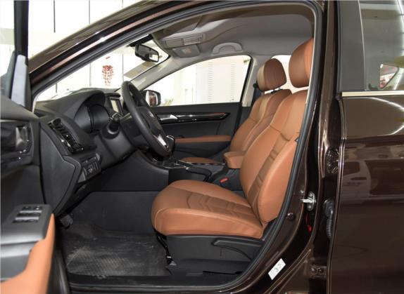 东风风度MX5 2016款 2.0L 手动精英版 车厢座椅   前排空间