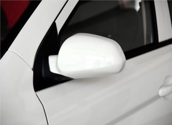 风光360 2015款 1.5L 手动舒适型 7座 国V 外观细节类   外后视镜