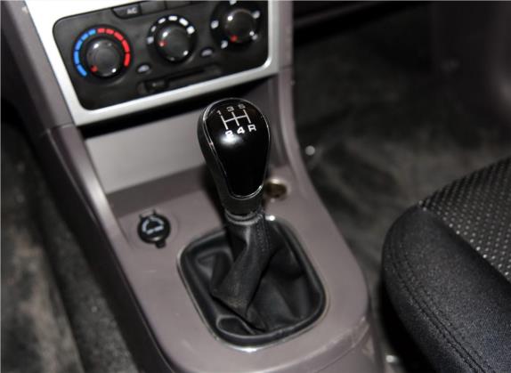 风光360 2015款 1.5L 手动舒适型 7座 国V 中控类   挡把