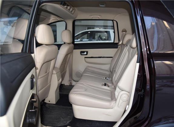 风光370 2016款 1.5L 手动标准型SFG15-05 5座 车厢座椅   后排空间