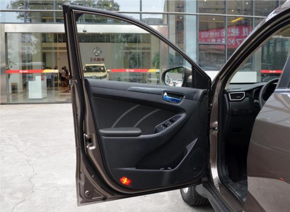 风光580 2016款 改款 1.5T CVT舒适型 车厢座椅   前门板