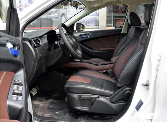 风光580 2017款 1.5T CVT豪华型 车厢座椅   前排空间