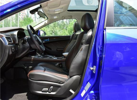 风光580 2017款 1.5T CVT智联型 车厢座椅   前排空间