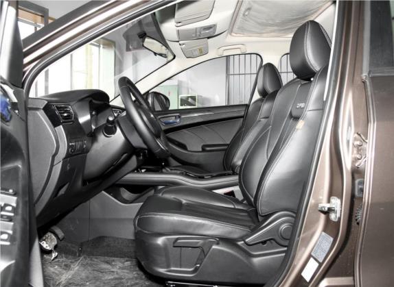 风光580 2017款 1.5T CVT舒适型 车厢座椅   前排空间
