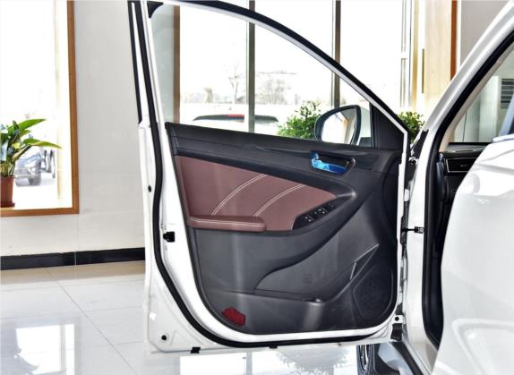 风光580 2017款 改款 1.5T CVT豪华型 车厢座椅   前门板