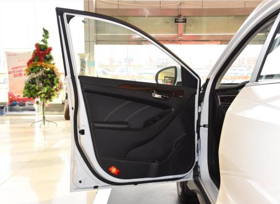 风光580 2018款 1.5T CVT豪华型 车厢座椅   前门板