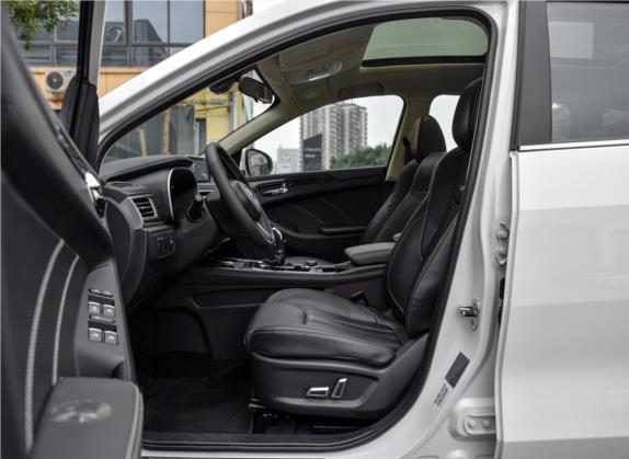 风光580 2018款 1.5T CVT智尚型 车厢座椅   前排空间