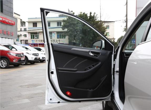 风光580 2018款 改款 1.8L 手动舒适型 车厢座椅   前门板