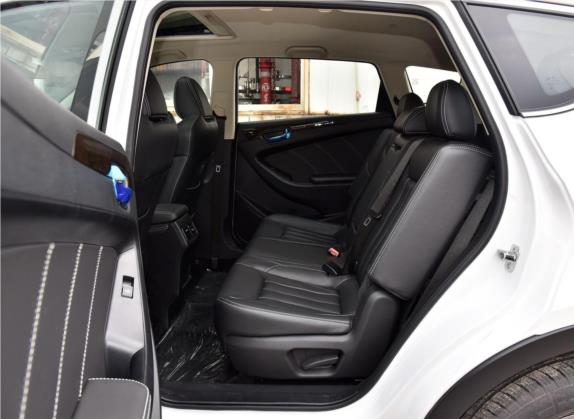 风光580 2020款 1.5T CVT豪华型 车厢座椅   后排空间