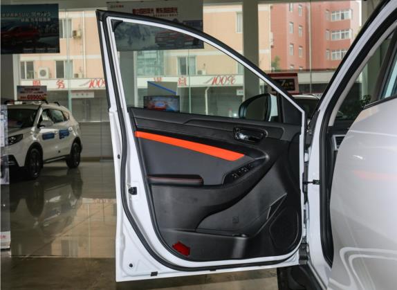 风光580 2021款 ☆星版 1.5T 自动豪华型 车厢座椅   前门板