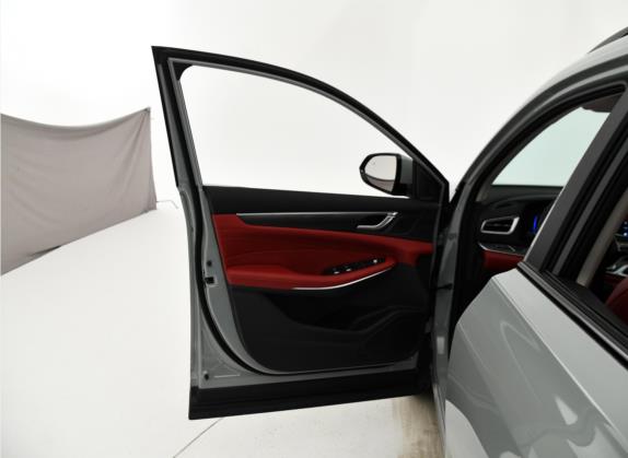 风光580 2022款 1.5T 自动奢享型 车厢座椅   前门板