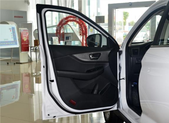 风光S560 2019款 1.8L CVT精英型 车厢座椅   前门板