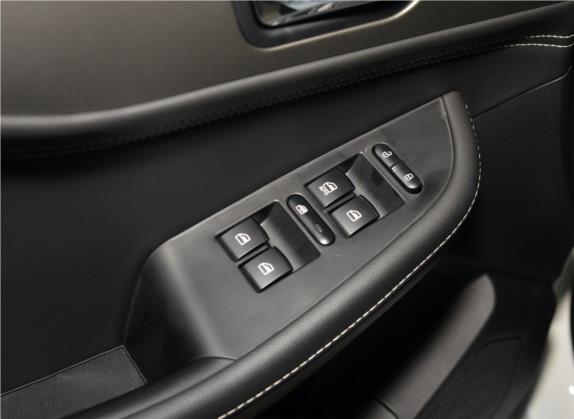 风光S560 2019款 1.8L CVT精英型 车厢座椅   门窗控制