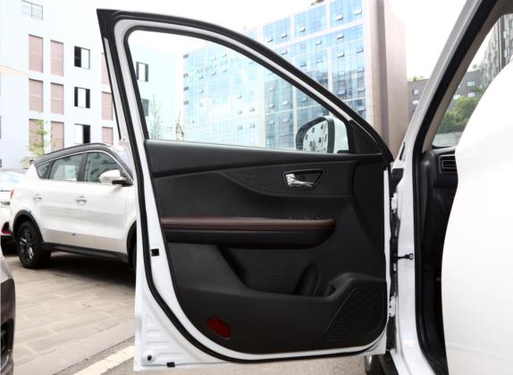 风光S560 2021款 改款 1.5T CVT精英型 车厢座椅   前门板