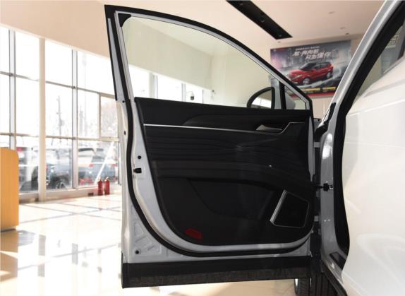 风光ix5 2019款 220T 手动智慧型 国V 车厢座椅   前门板