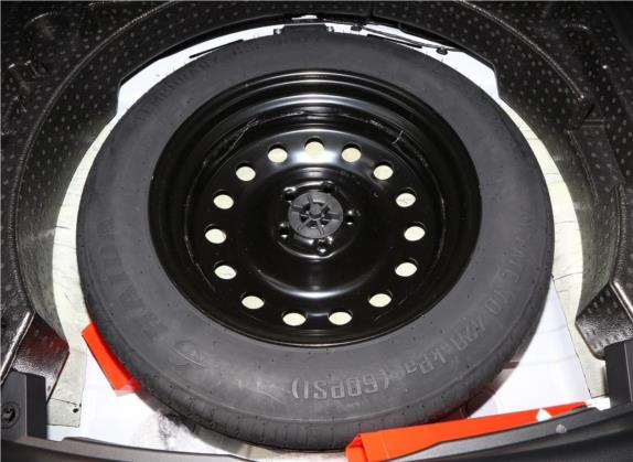 风光ix5 2019款 220T 手动智尚型 国V 其他细节类   备胎