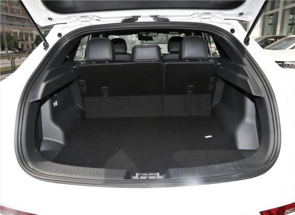 风光ix5 2019款 220T 手动智尚型 国V 车厢座椅   后备厢