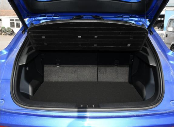 风光ix5 2019款 220T CVT智悦型 国V 车厢座椅   后备厢