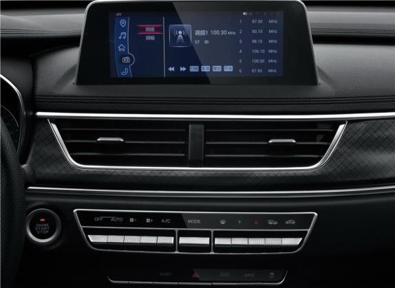 风光580新能源 2019款 1.8L PHEV智豪型 5座 中控类   中控台
