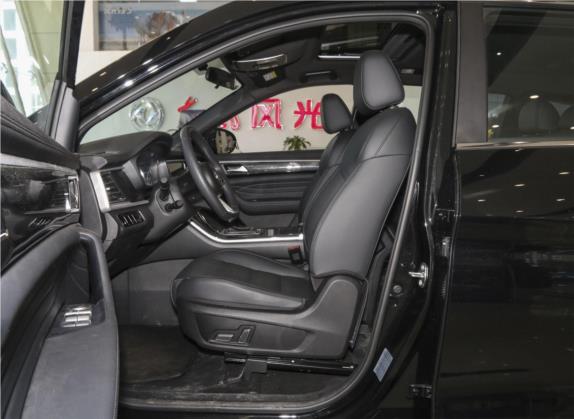 风光ix7 2020款 2.0TGDI 自动两驱都市豪华版 车厢座椅   前排空间