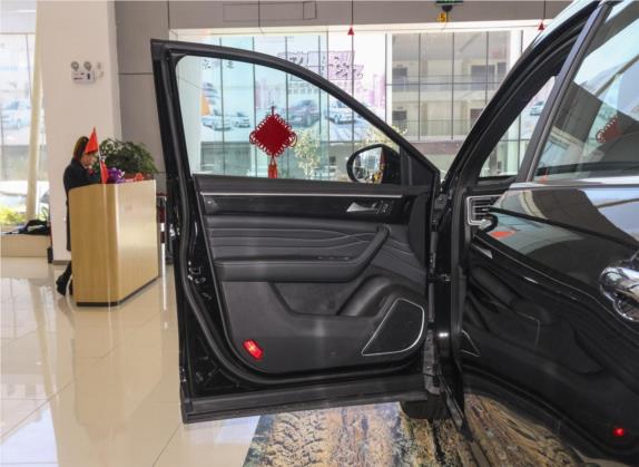 风光ix7 2020款 2.0TGDI 自动两驱都市豪华版 车厢座椅   前门板