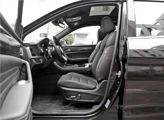 风光ix7 2020款 2.0TGDI 自动两驱都市尊贵版 车厢座椅   前排空间