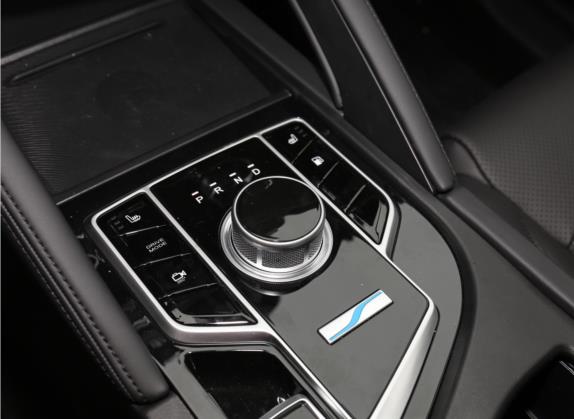 风光E3 2019款 EVR 增程智尊型 中控类   挡把