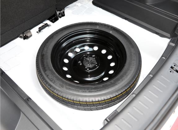 风光500 2022款 1.5L CVT尊享型 其他细节类   备胎