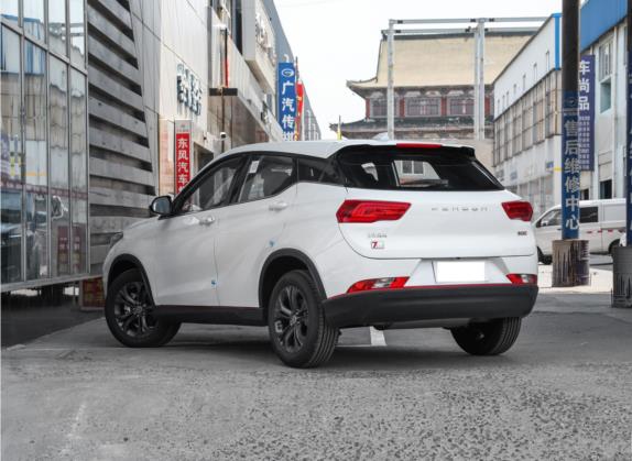风光500 2022款 1.5L CVT尊享型 外观   斜后