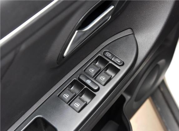 电咖·EV10 2018款 专业版 车厢座椅   门窗控制