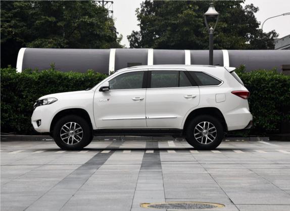 御风S16 2017款 1.9T 手动四驱豪华型 5座 外观   正侧