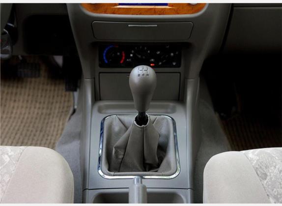 奥丁 2007款 3.2T 手动两驱豪华版 中控类   挡把