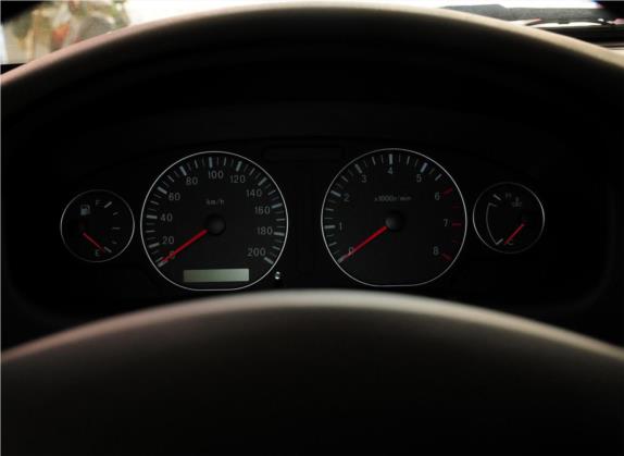 奥丁 2007款 2.4L 手动两驱行政版 中控类   仪表盘