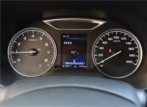 帕拉索 2021款 1.8T 手动四驱尊贵版 中控类   仪表盘