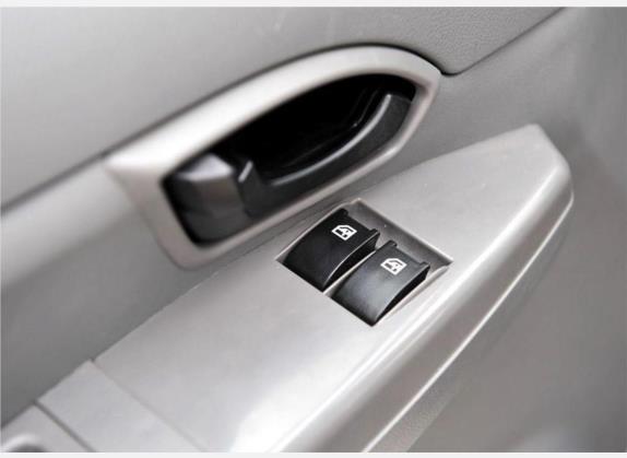 帅客 2010款 1.6L 手动实用型 车厢座椅   门窗控制